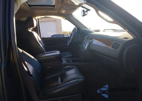 2011 Chevrolet Silverado 1500 Ltz z USA, uszkodzony, nr VIN 1GCVKTE29BZ160565